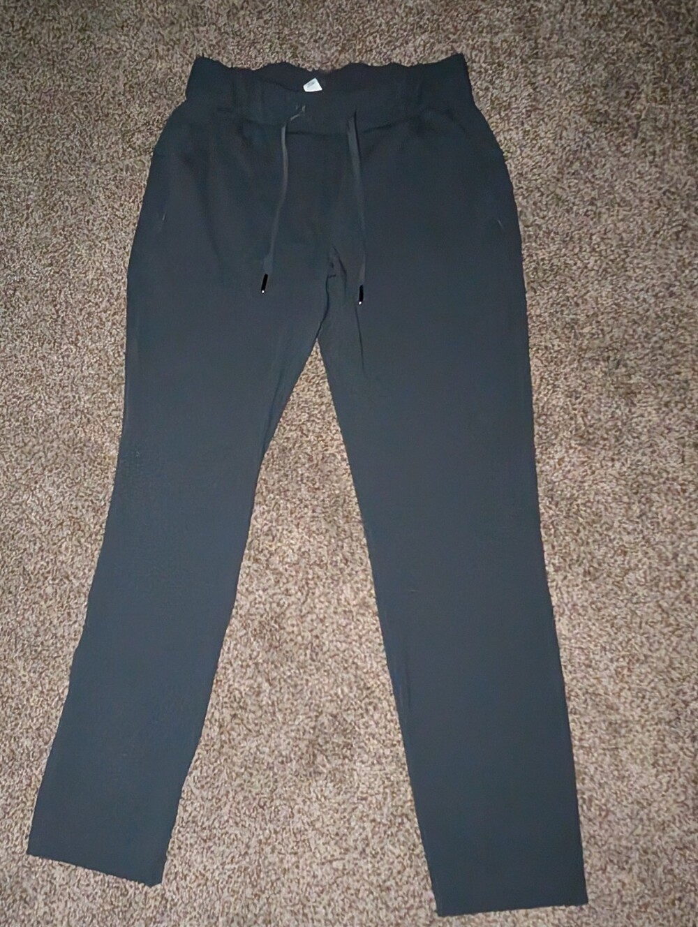 Women's Lululemon Gray Drawstring Jogger Pants Size 4
